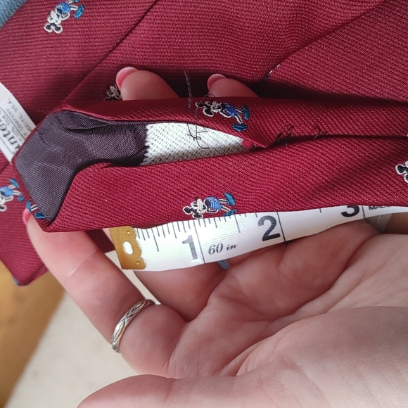 Vintage Mickey Mouse Tie - Picture 5 of 6